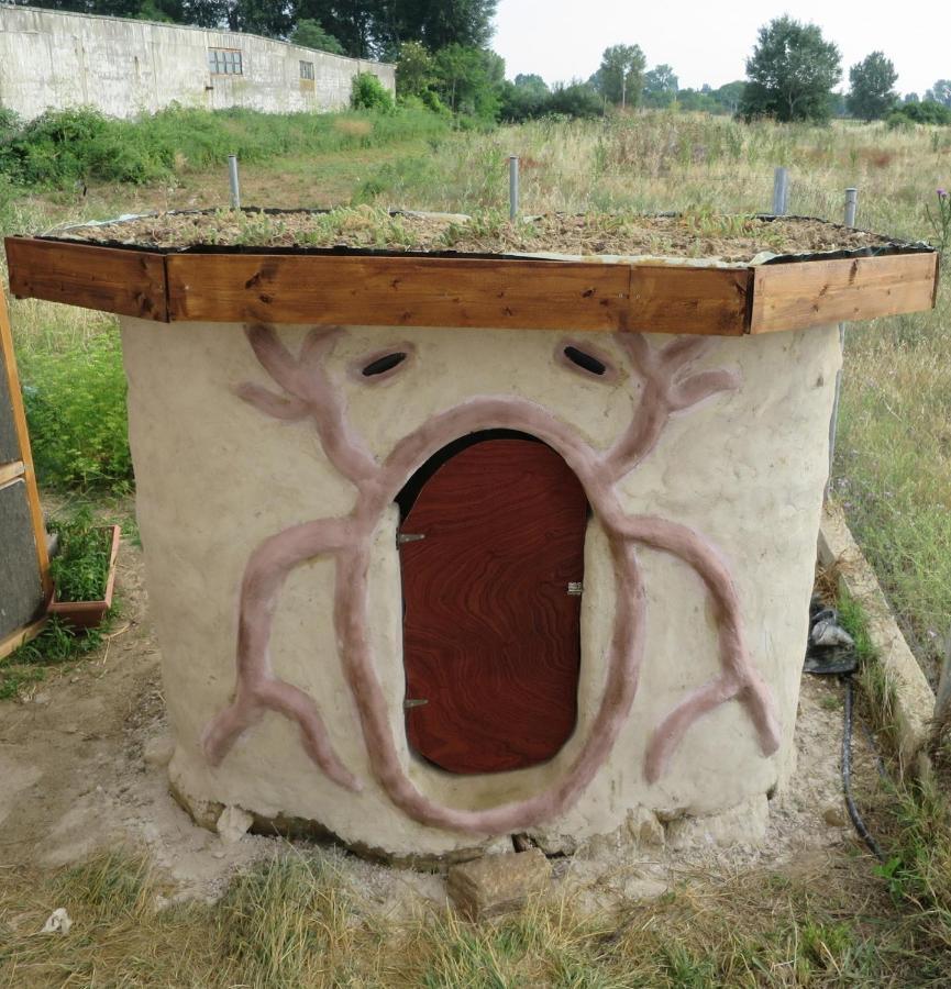Guesthouse With Garden Comotini Exterior foto